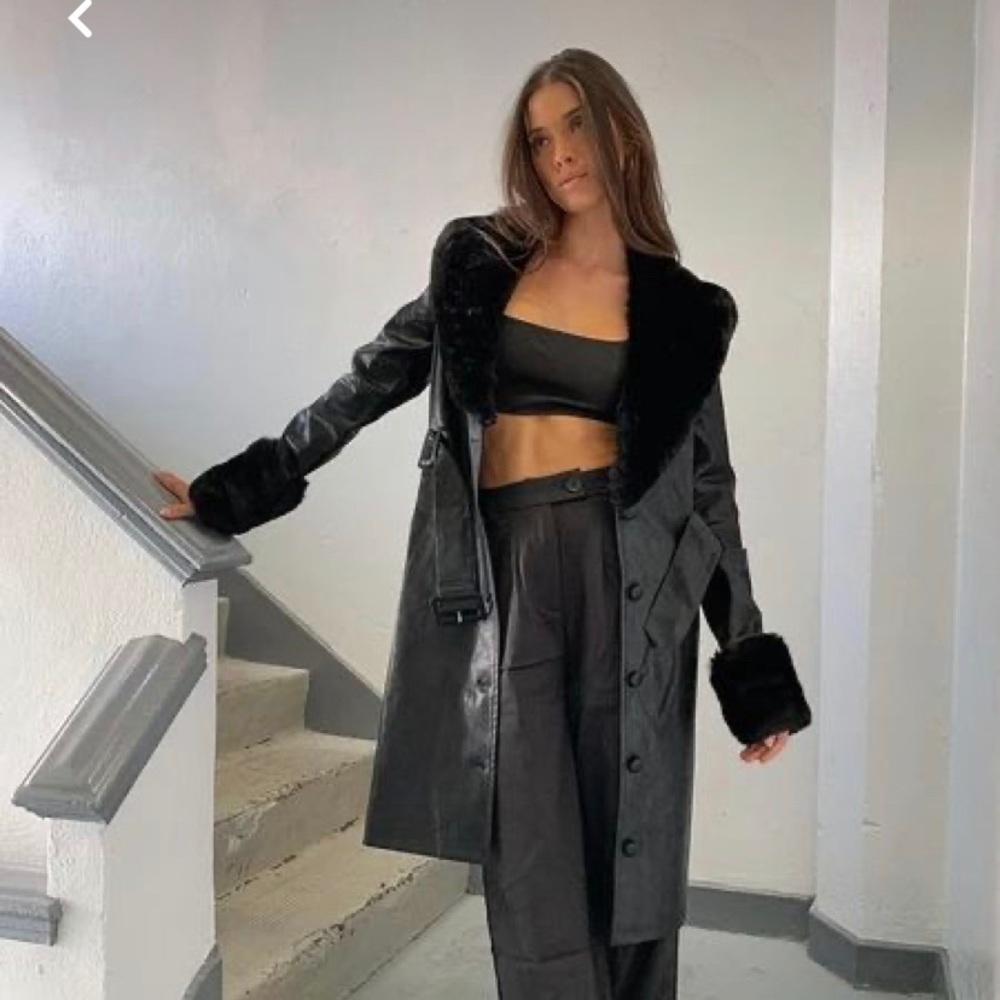 Vintage leather fur collard danier jacket - Picture 1 of 7
